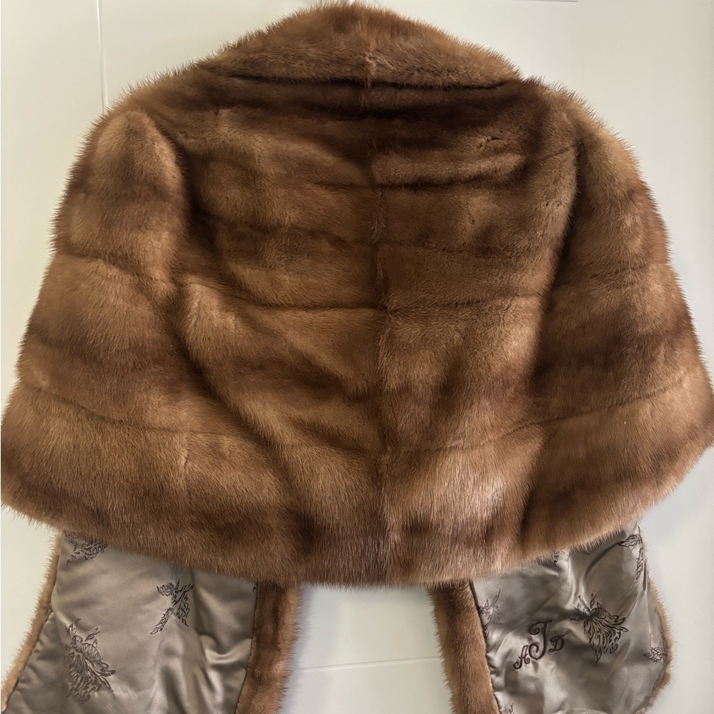 Vintage Blonde Mink Stole - Picture 2 of 4